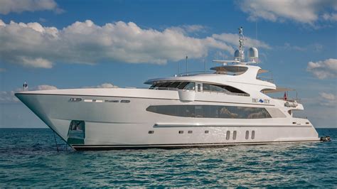 Prospective yacht owners interested in buying a new luxury yacht can search for yachts on the market worldwide by brand, make, type. . Boats for sale fort lauderdale